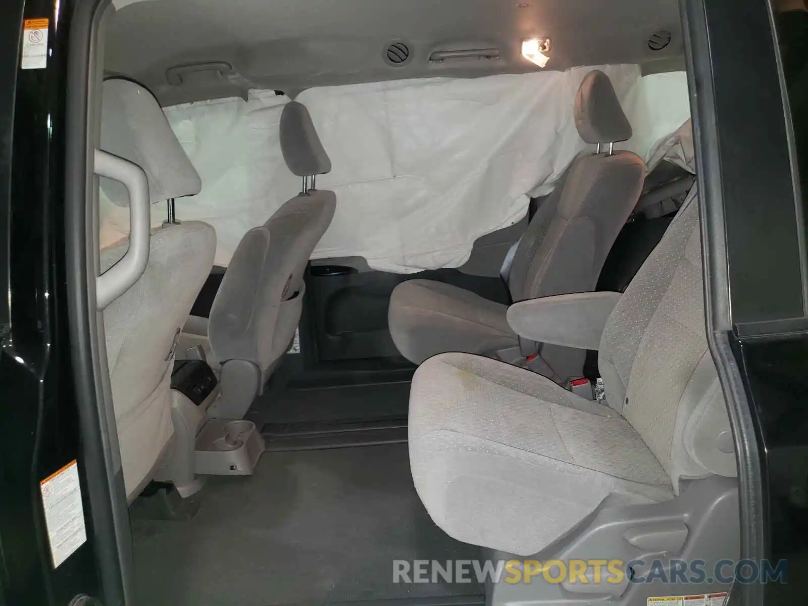 6 Фотография поврежденного автомобиля 5TDKZ3DCXKS019059 TOYOTA SIENNA 2019