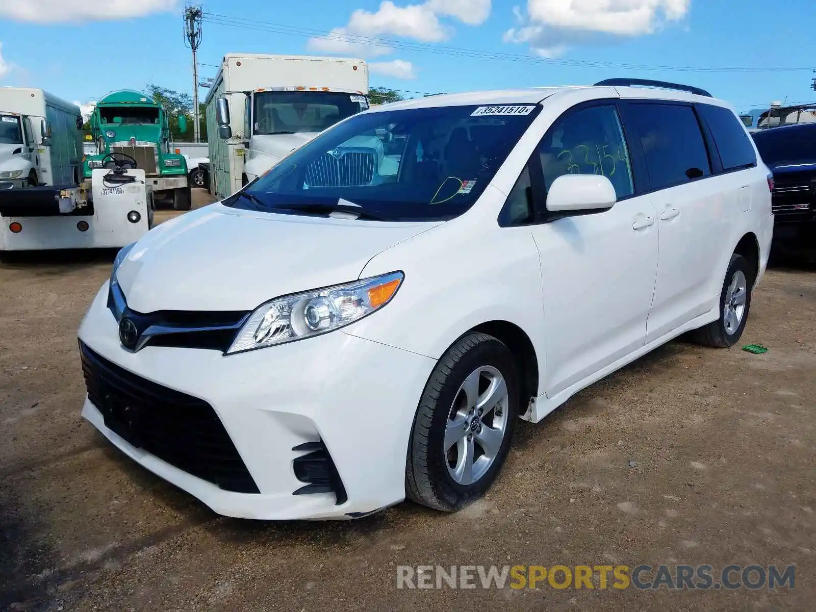 2 Фотография поврежденного автомобиля 5TDKZ3DCXKS991180 TOYOTA SIENNA 2019