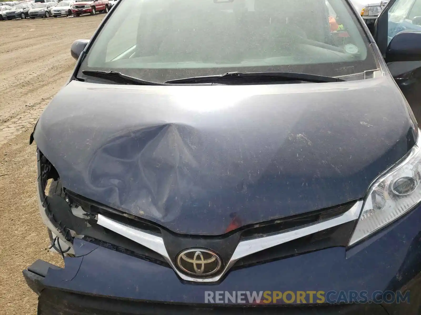 7 Photograph of a damaged car 5TDKZ3DCXKS993818 TOYOTA SIENNA 2019