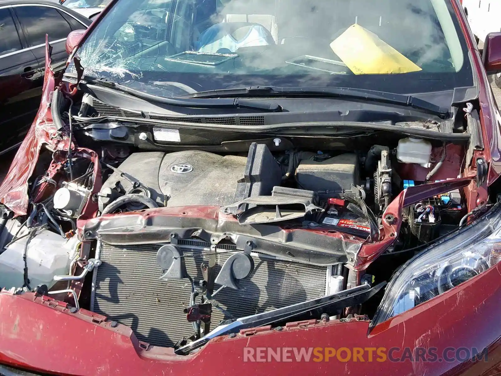 7 Photograph of a damaged car 5TDKZ3DCXKS994855 TOYOTA SIENNA 2019