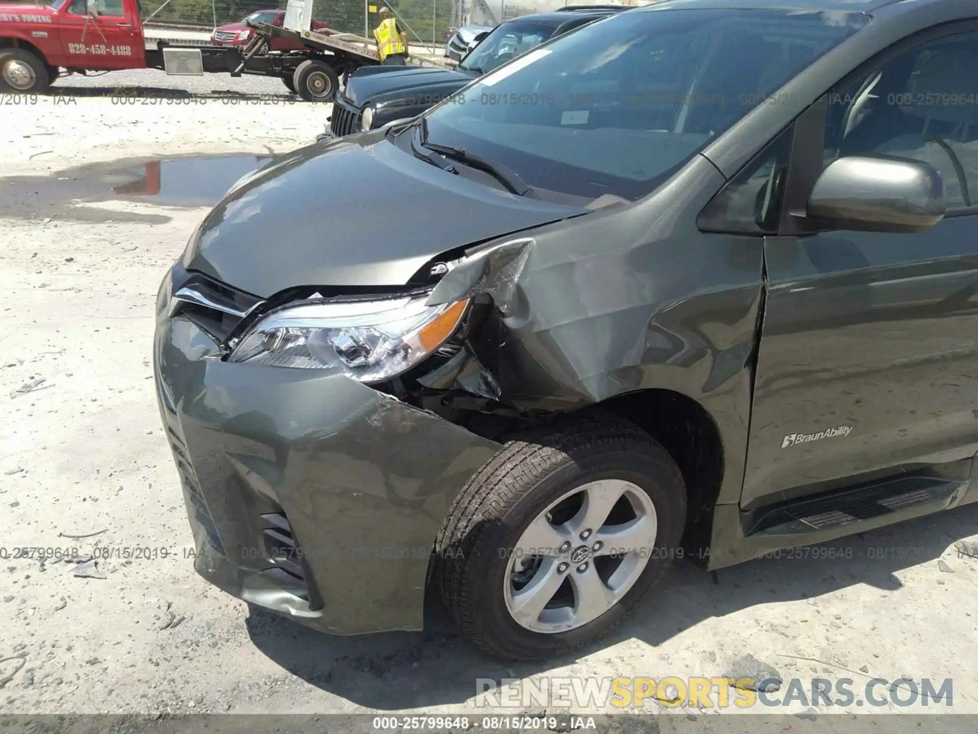 6 Фотография поврежденного автомобиля 5TDKZ3DCXKS998923 TOYOTA SIENNA 2019