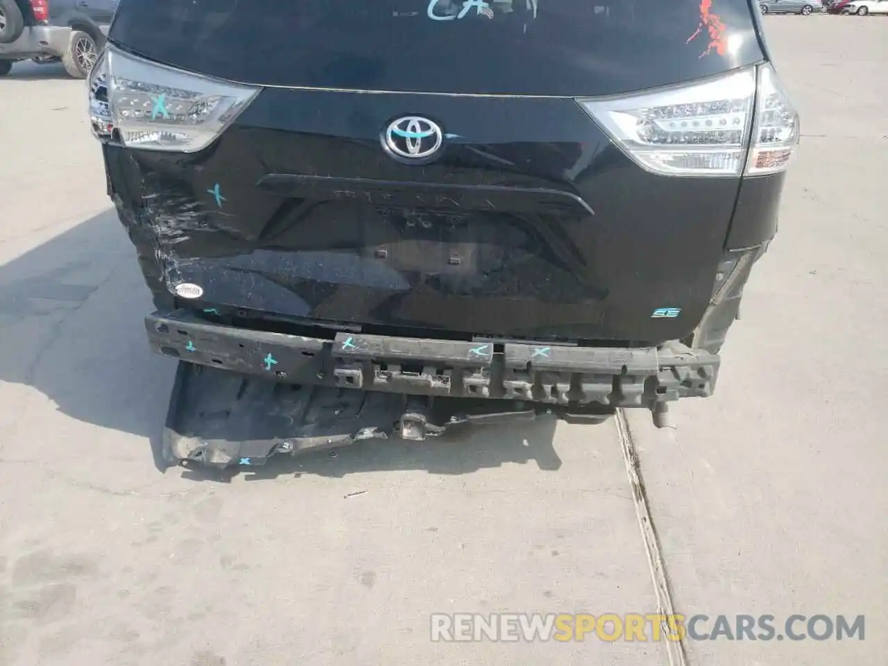 9 Photograph of a damaged car 5TDXZ3DC0KS003278 TOYOTA SIENNA 2019