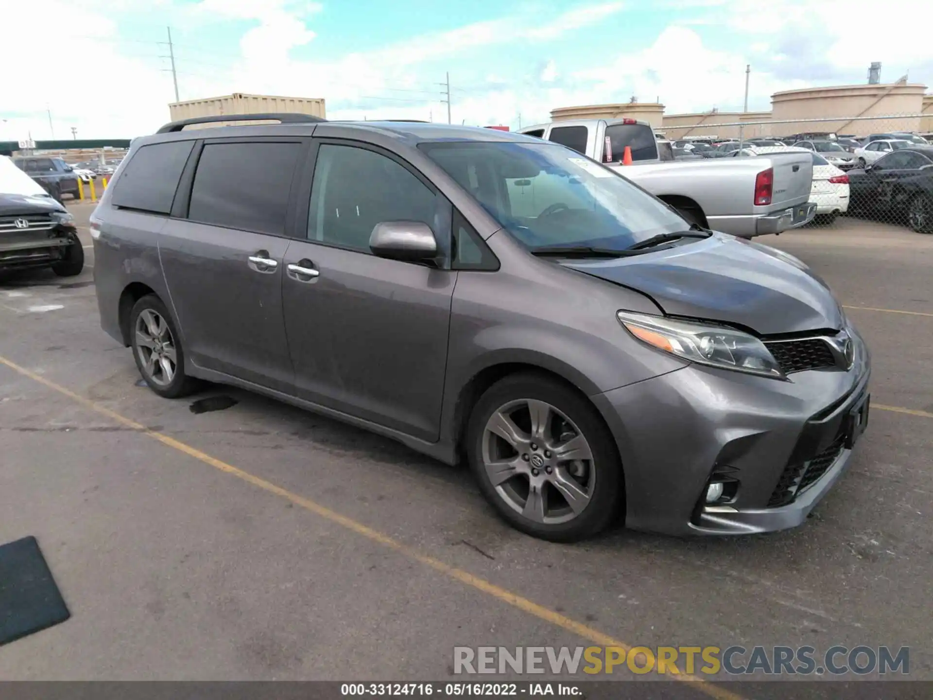 1 Фотография поврежденного автомобиля 5TDXZ3DC1KS986701 TOYOTA SIENNA 2019