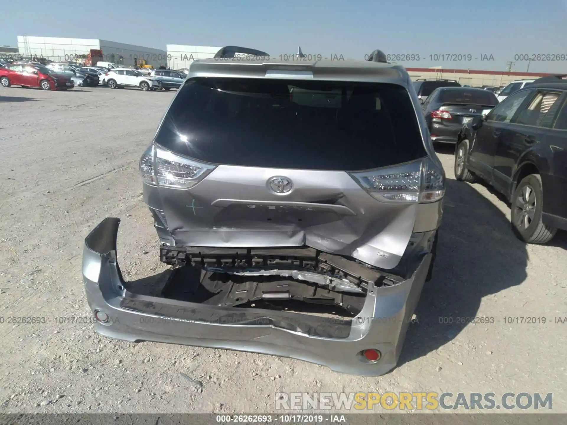 6 Photograph of a damaged car 5TDXZ3DC3KS003890 TOYOTA SIENNA 2019