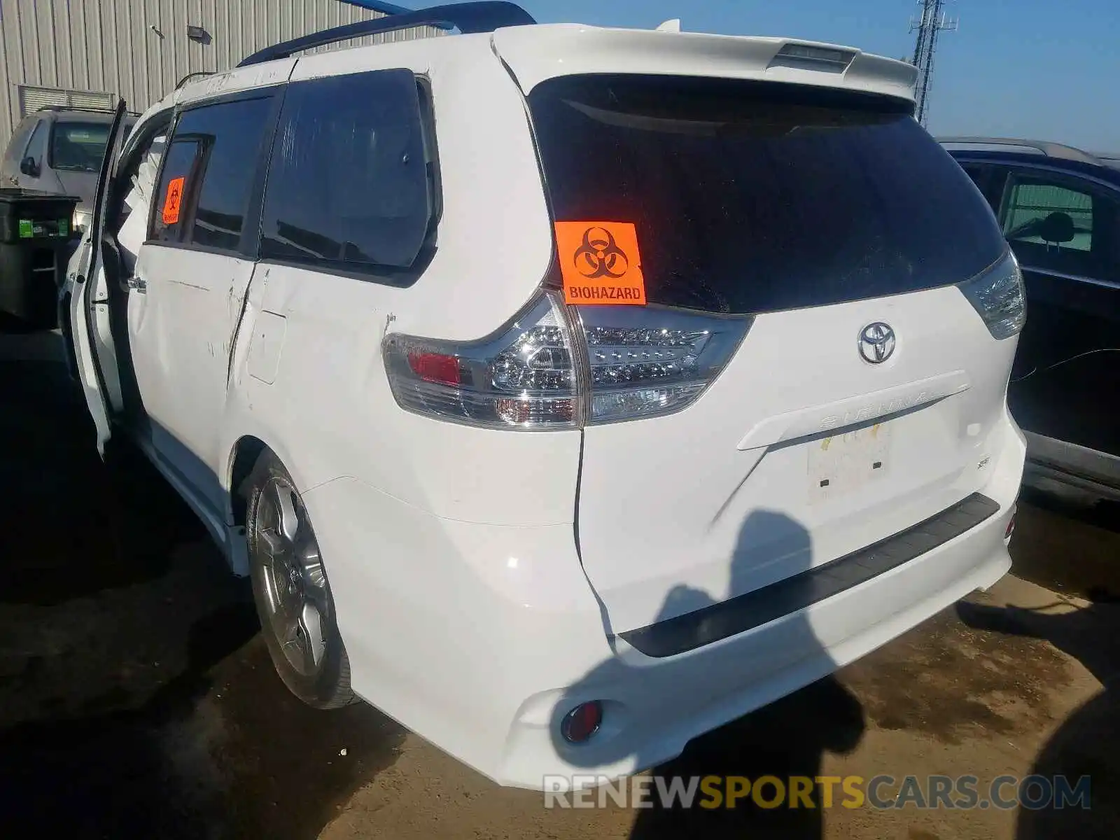 3 Фотография поврежденного автомобиля 5TDXZ3DC3KS006580 TOYOTA SIENNA 2019