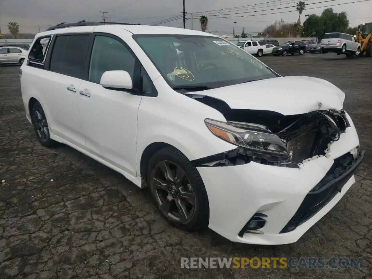 1 Photograph of a damaged car 5TDXZ3DC4KS991584 TOYOTA SIENNA 2019