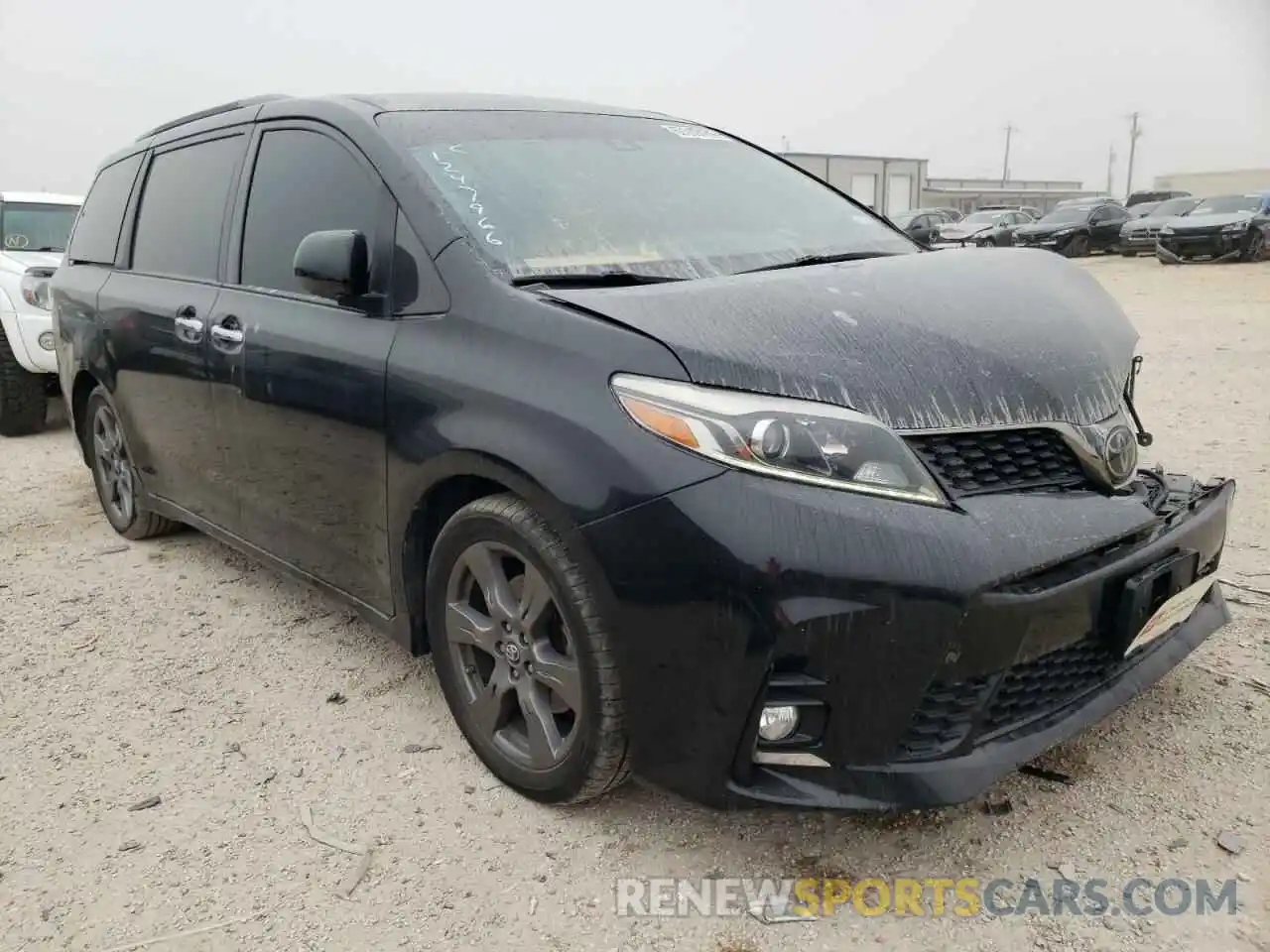 1 Photograph of a damaged car 5TDXZ3DC5KS017063 TOYOTA SIENNA 2019