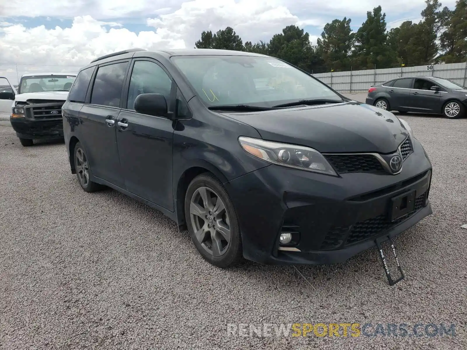 1 Photograph of a damaged car 5TDXZ3DC7KS971006 TOYOTA SIENNA 2019