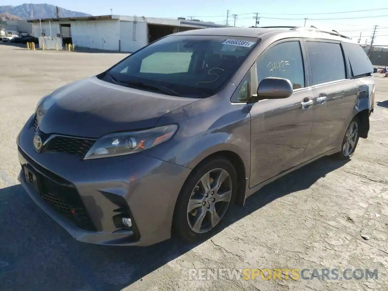 2 Photograph of a damaged car 5TDXZ3DC7KS993815 TOYOTA SIENNA 2019