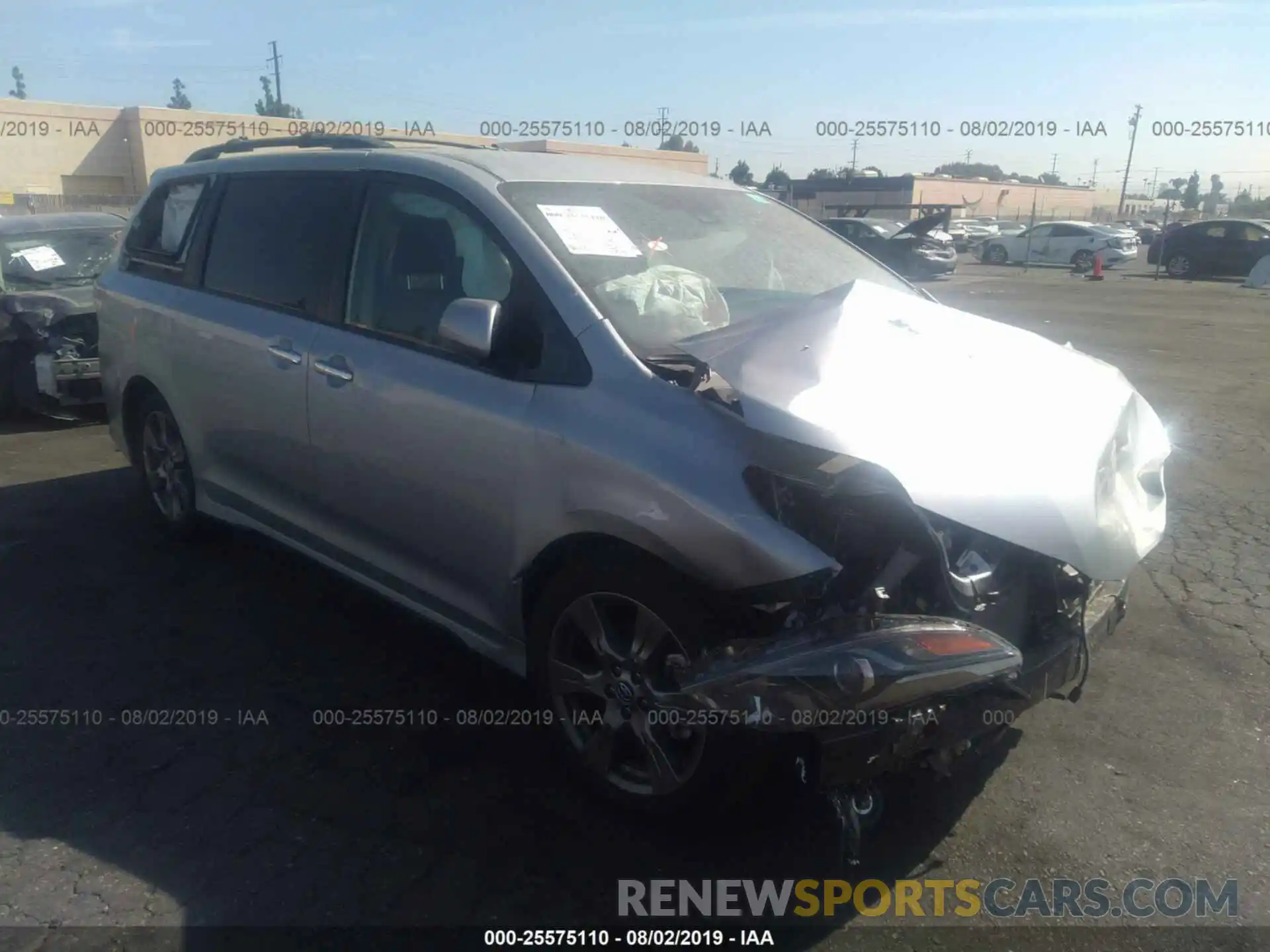 1 Photograph of a damaged car 5TDXZ3DC9KS980368 TOYOTA SIENNA 2019