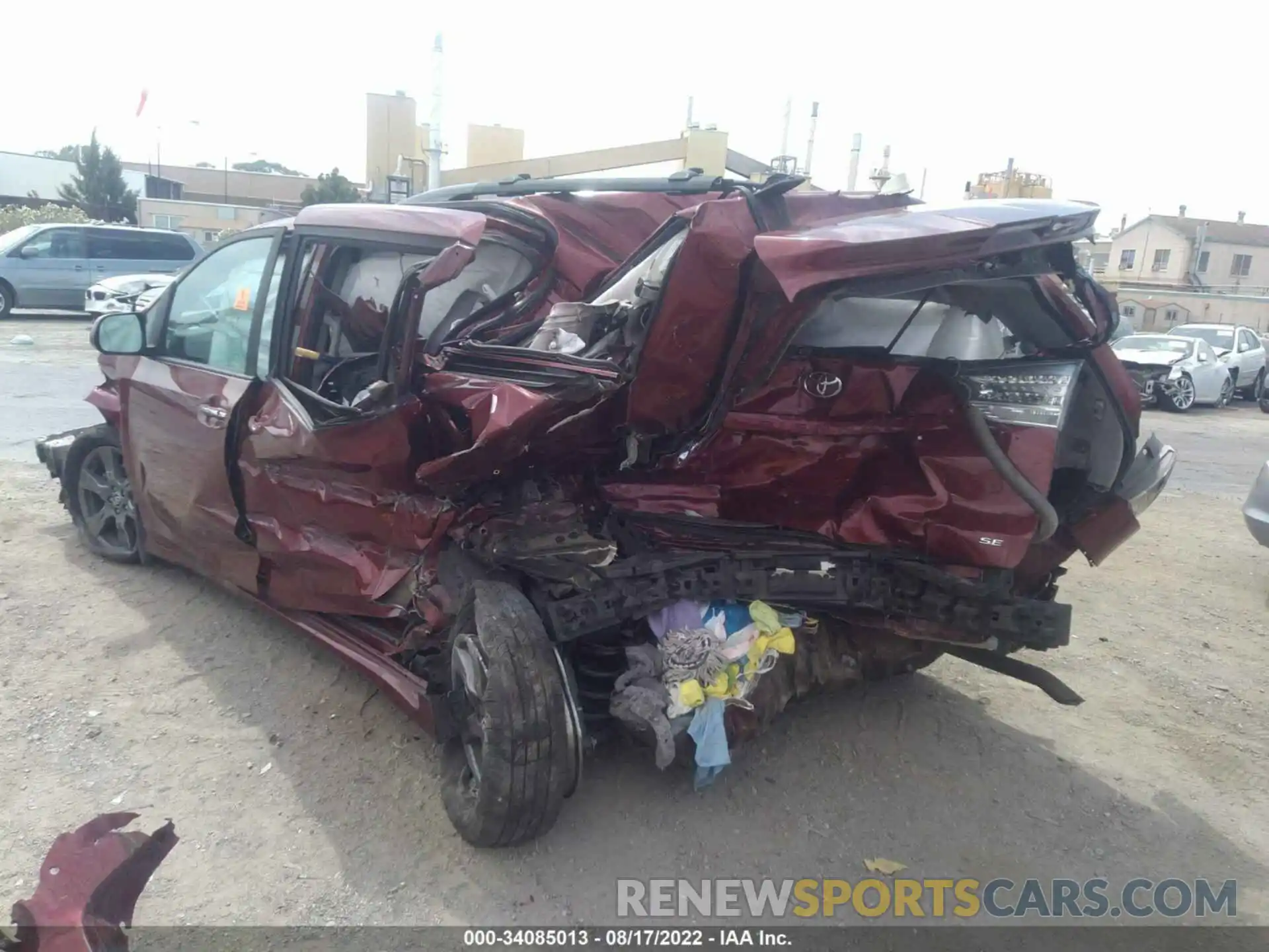 3 Photograph of a damaged car 5TDXZ3DCXKS020167 TOYOTA SIENNA 2019