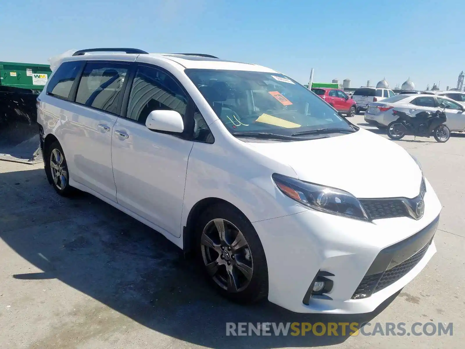 1 Фотография поврежденного автомобиля 5TDXZ3DCXKS972523 TOYOTA SIENNA 2019