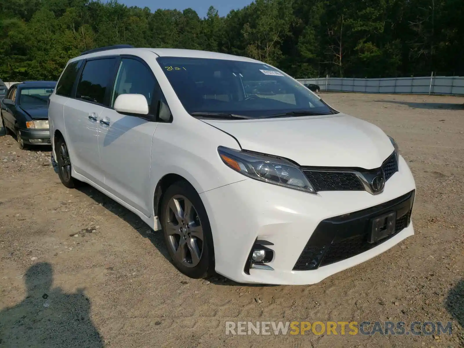 1 Photograph of a damaged car 5TDXZ3DCXKS992223 TOYOTA SIENNA 2019