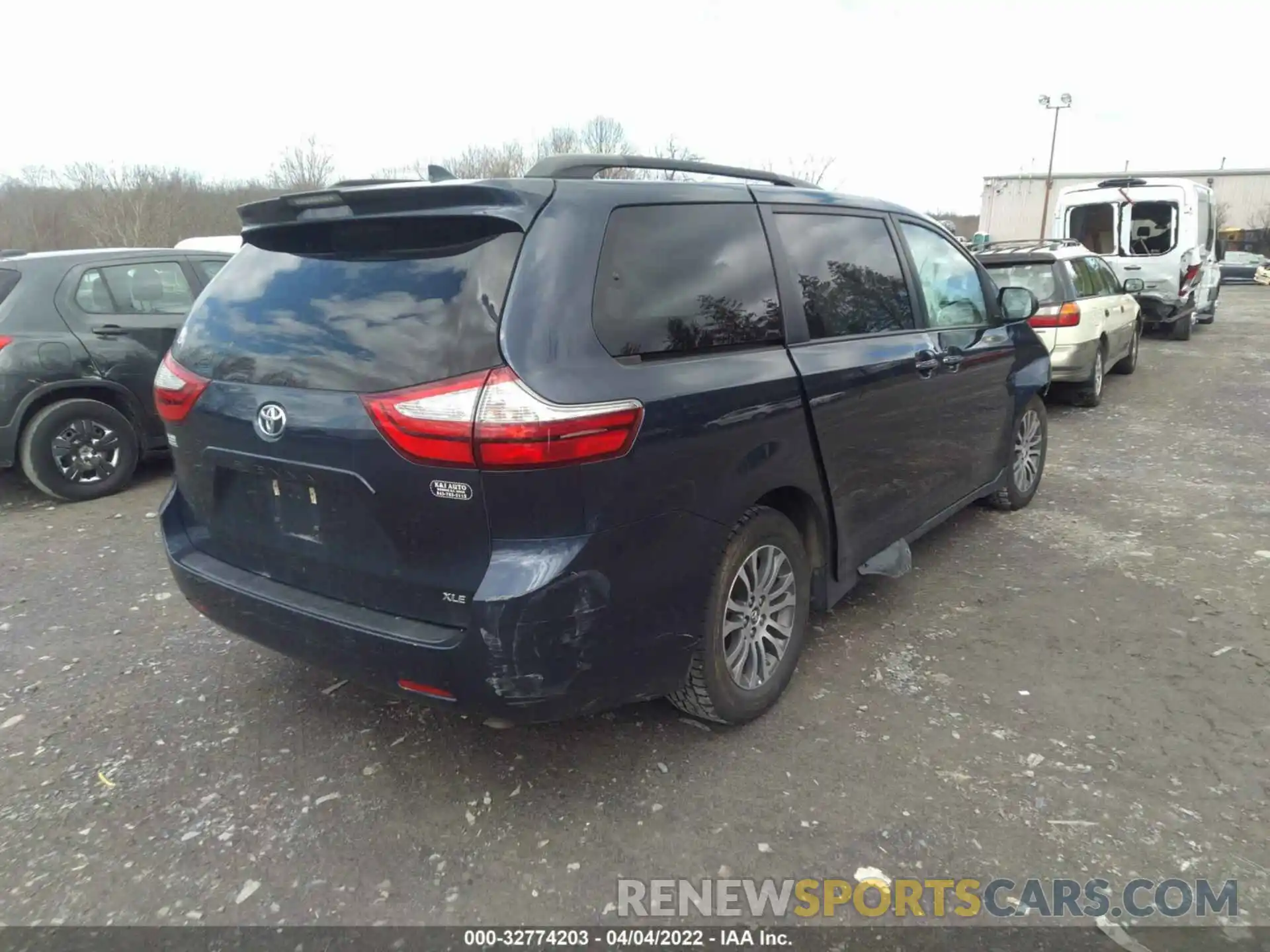 4 Фотография поврежденного автомобиля 5TDYZ3DC0KS004371 TOYOTA SIENNA 2019