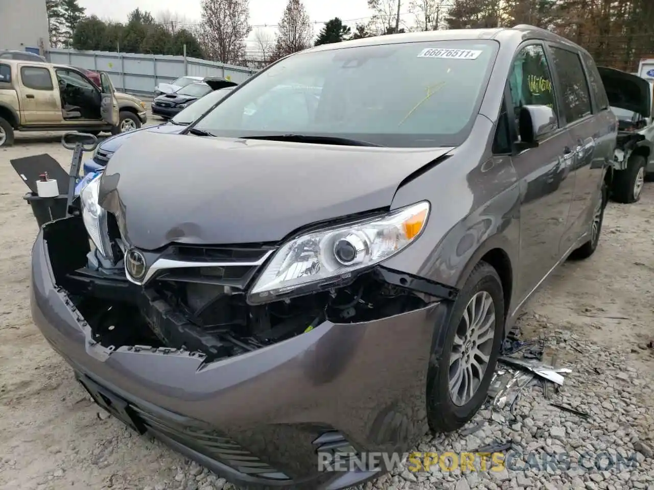 2 Фотография поврежденного автомобиля 5TDYZ3DC0KS005262 TOYOTA SIENNA 2019