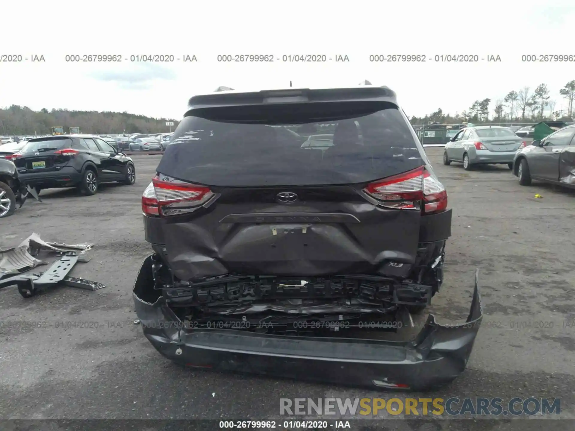 6 Photograph of a damaged car 5TDYZ3DC0KS018268 TOYOTA SIENNA 2019