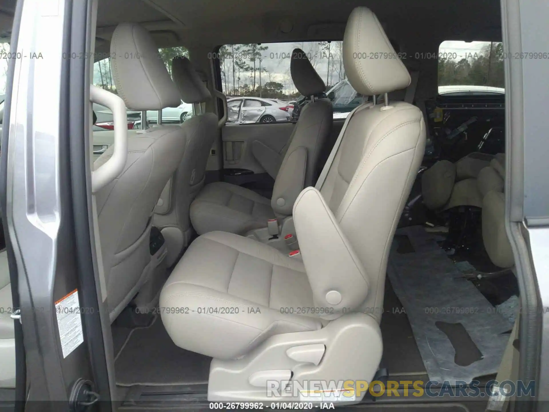 8 Фотография поврежденного автомобиля 5TDYZ3DC0KS018268 TOYOTA SIENNA 2019