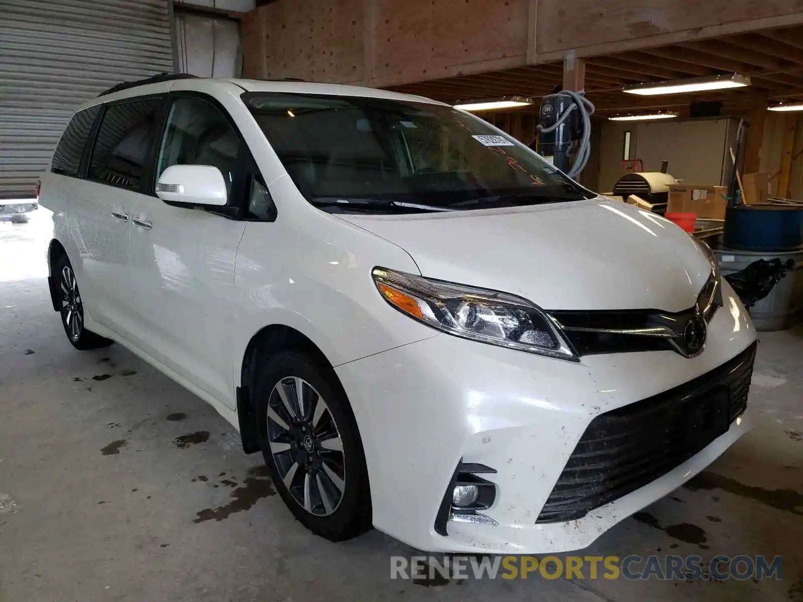 1 Photograph of a damaged car 5TDYZ3DC0KS975791 TOYOTA SIENNA 2019