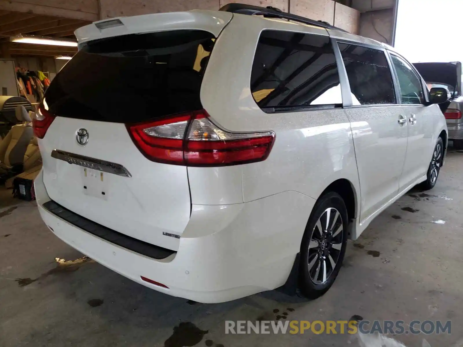 4 Фотография поврежденного автомобиля 5TDYZ3DC0KS975791 TOYOTA SIENNA 2019