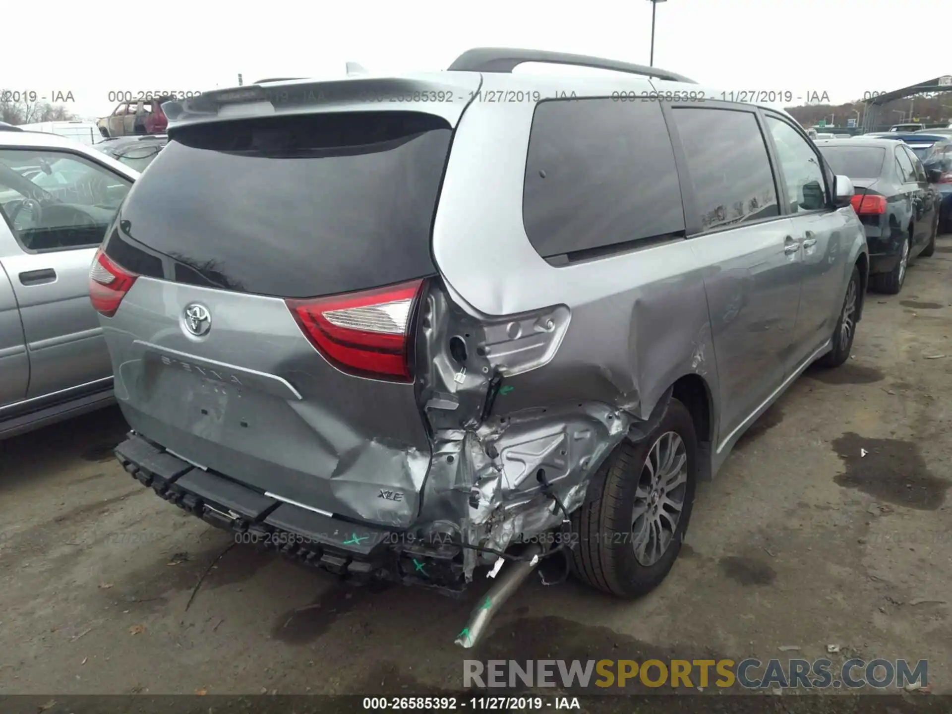 4 Фотография поврежденного автомобиля 5TDYZ3DC0KS979257 TOYOTA SIENNA 2019