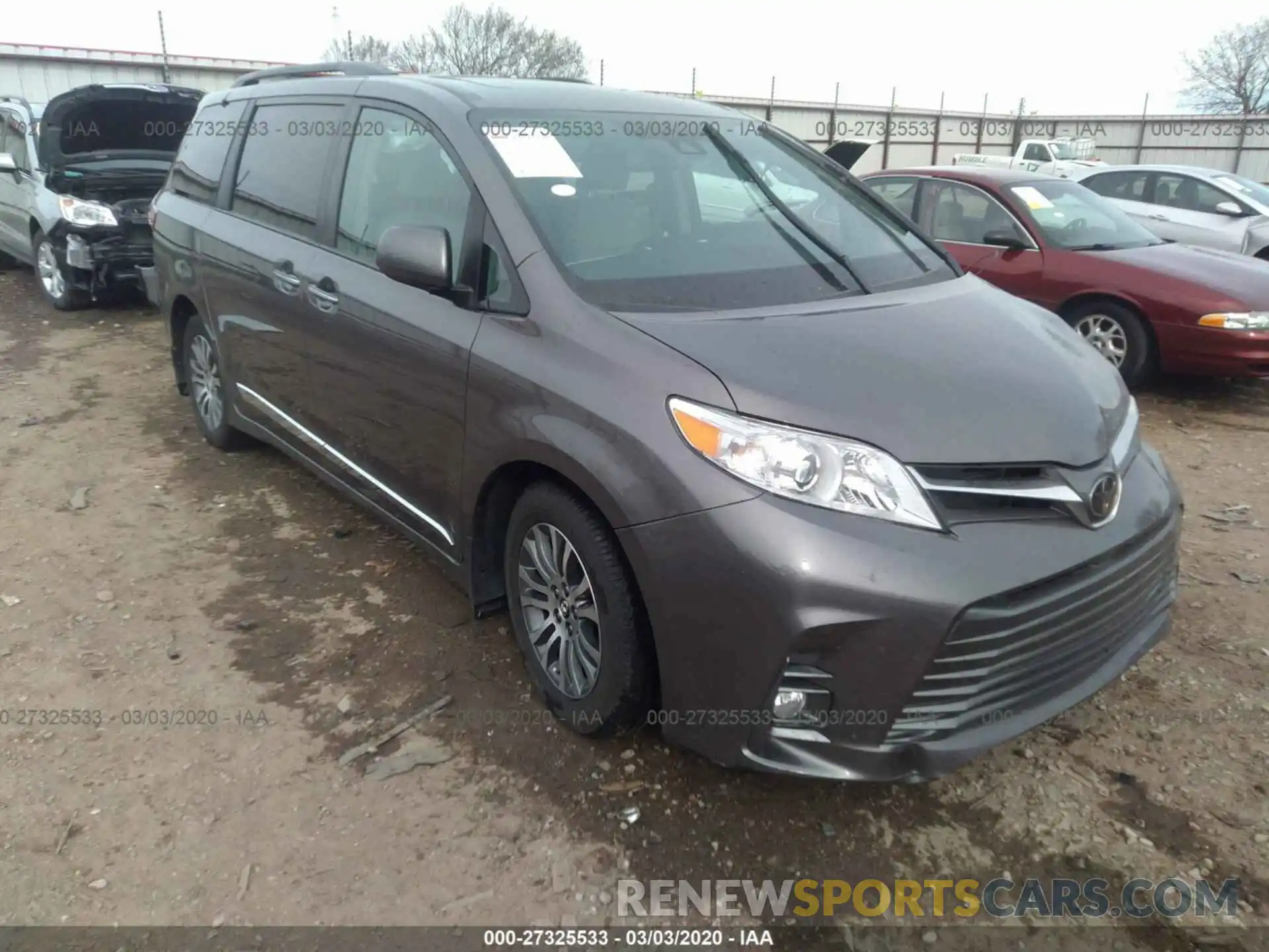 1 Photograph of a damaged car 5TDYZ3DC0KS980733 TOYOTA SIENNA 2019