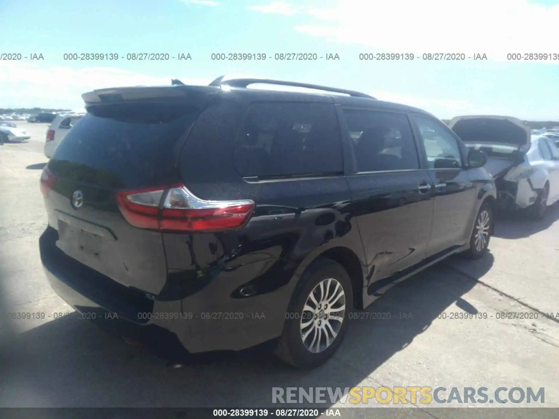 4 Фотография поврежденного автомобиля 5TDYZ3DC0KS983020 TOYOTA SIENNA 2019