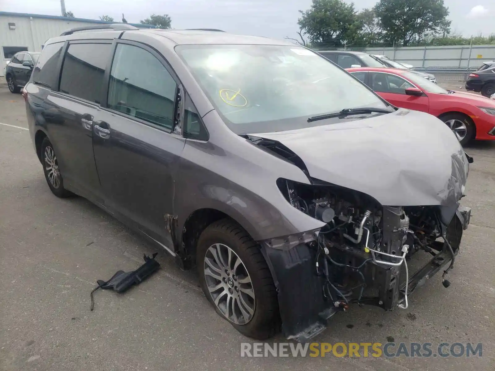 1 Photograph of a damaged car 5TDYZ3DC0KS987133 TOYOTA SIENNA 2019