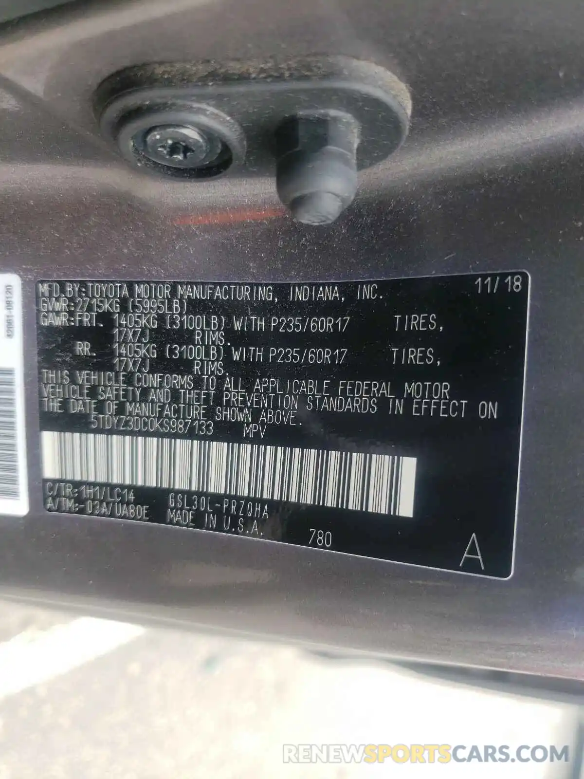 10 Photograph of a damaged car 5TDYZ3DC0KS987133 TOYOTA SIENNA 2019