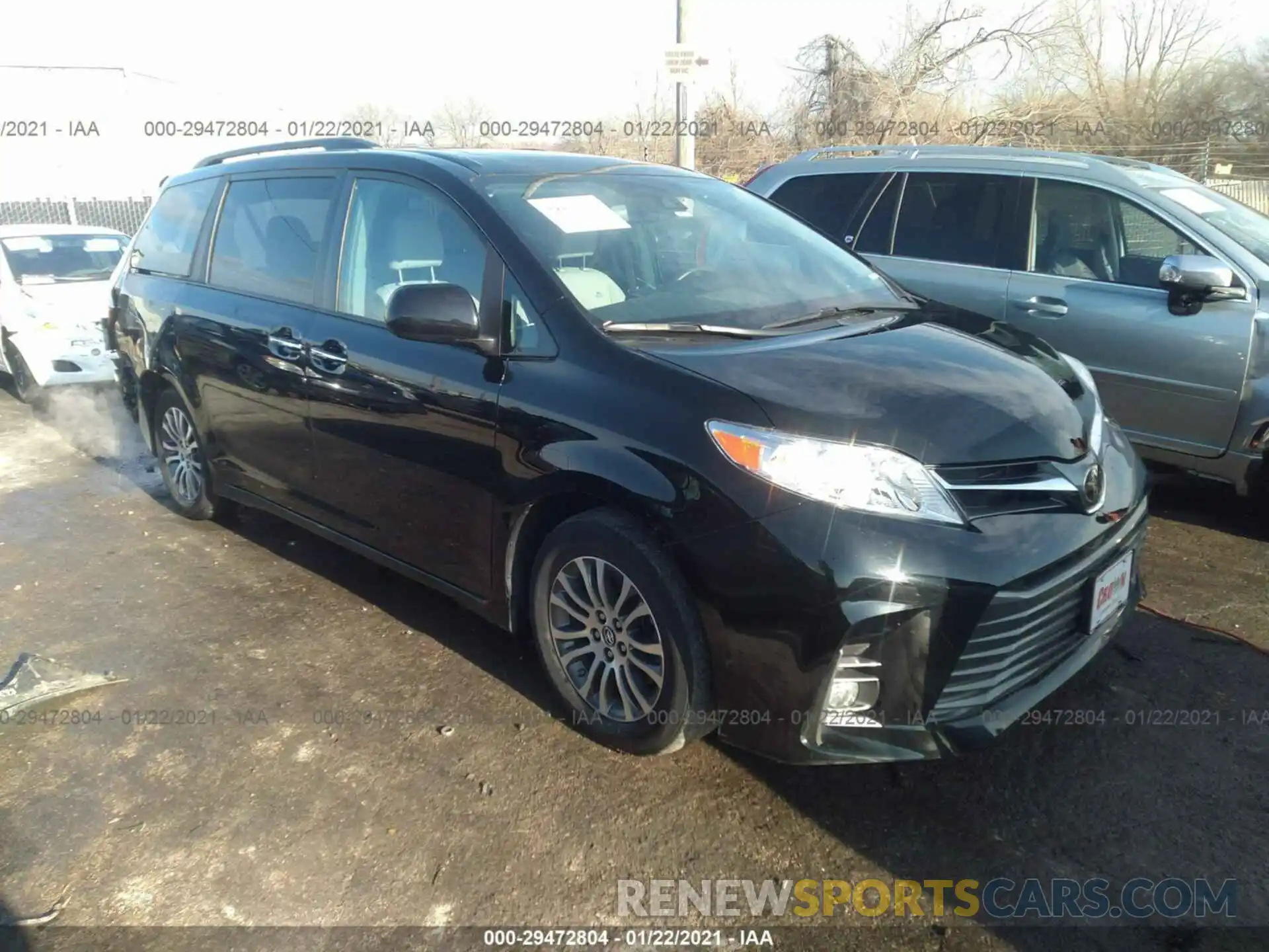 1 Фотография поврежденного автомобиля 5TDYZ3DC0KS990999 TOYOTA SIENNA 2019