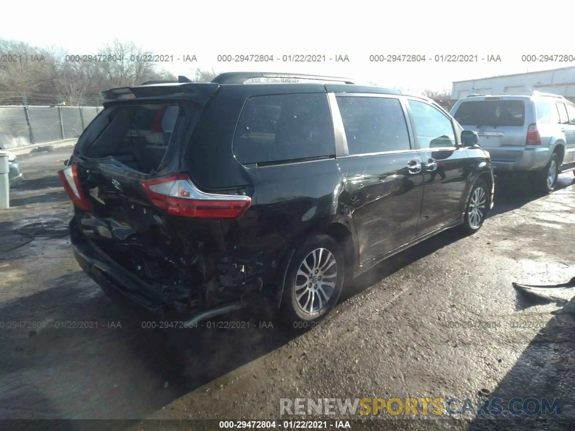 4 Фотография поврежденного автомобиля 5TDYZ3DC0KS990999 TOYOTA SIENNA 2019