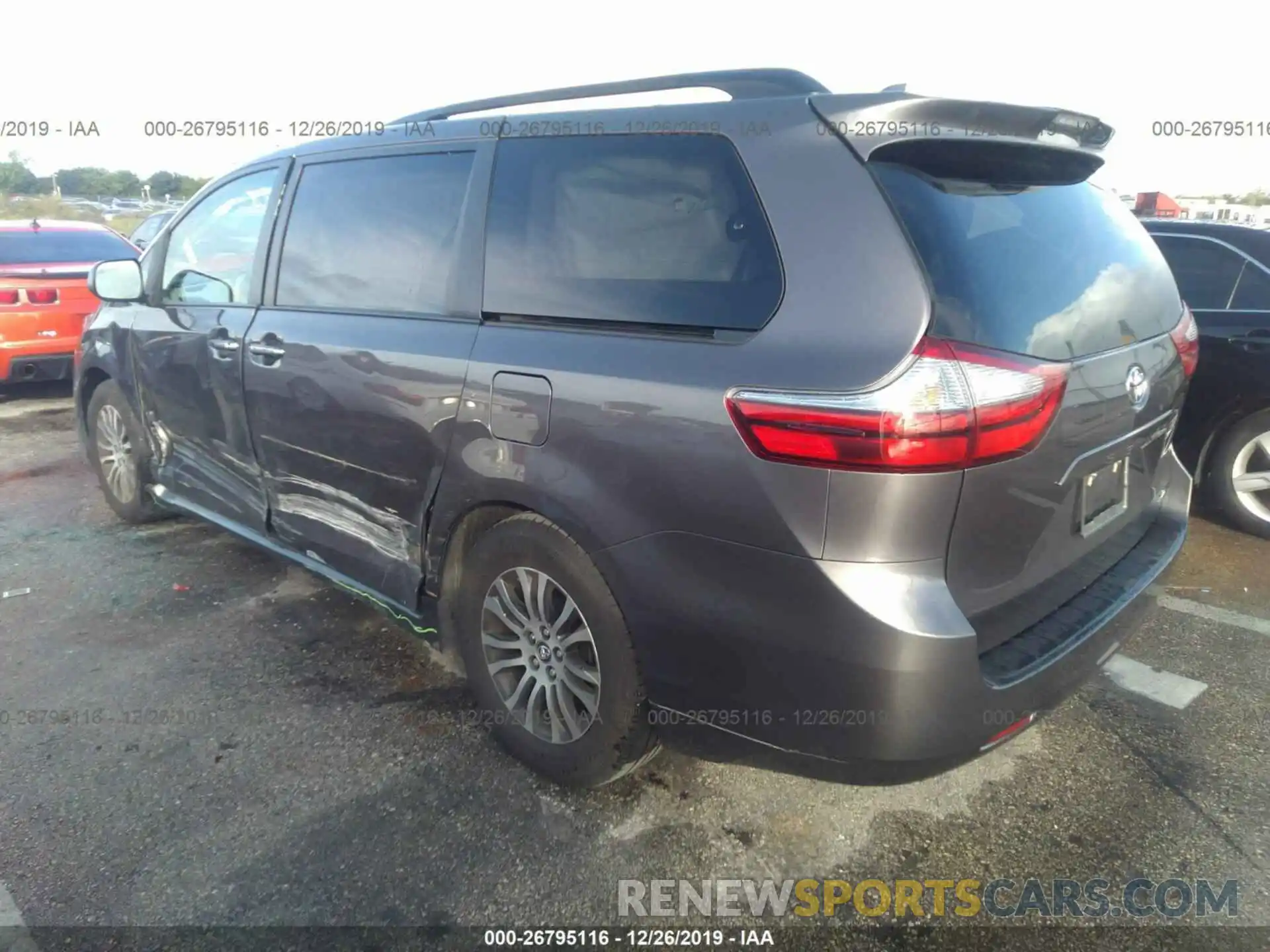 3 Фотография поврежденного автомобиля 5TDYZ3DC0KS996754 TOYOTA SIENNA 2019