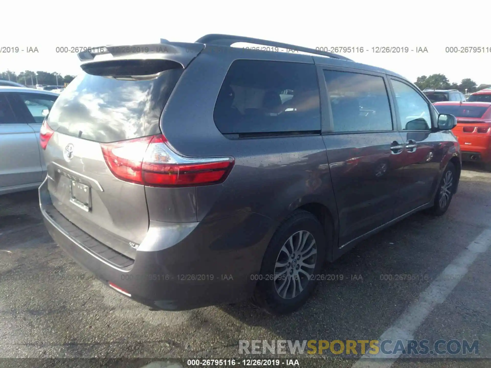 4 Фотография поврежденного автомобиля 5TDYZ3DC0KS996754 TOYOTA SIENNA 2019