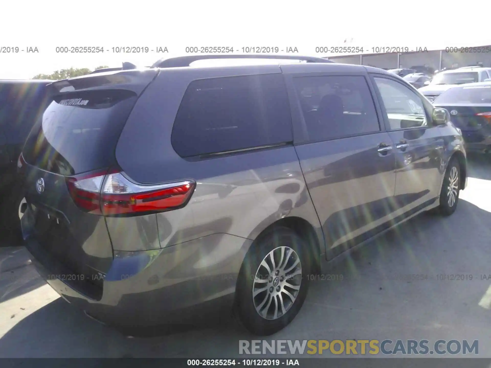 4 Фотография поврежденного автомобиля 5TDYZ3DC1KS002287 TOYOTA SIENNA 2019