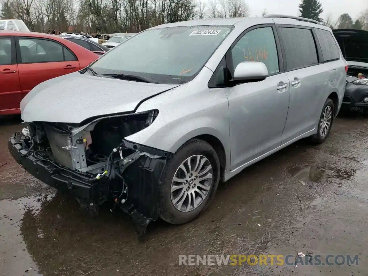 2 Фотография поврежденного автомобиля 5TDYZ3DC1KS004055 TOYOTA SIENNA 2019