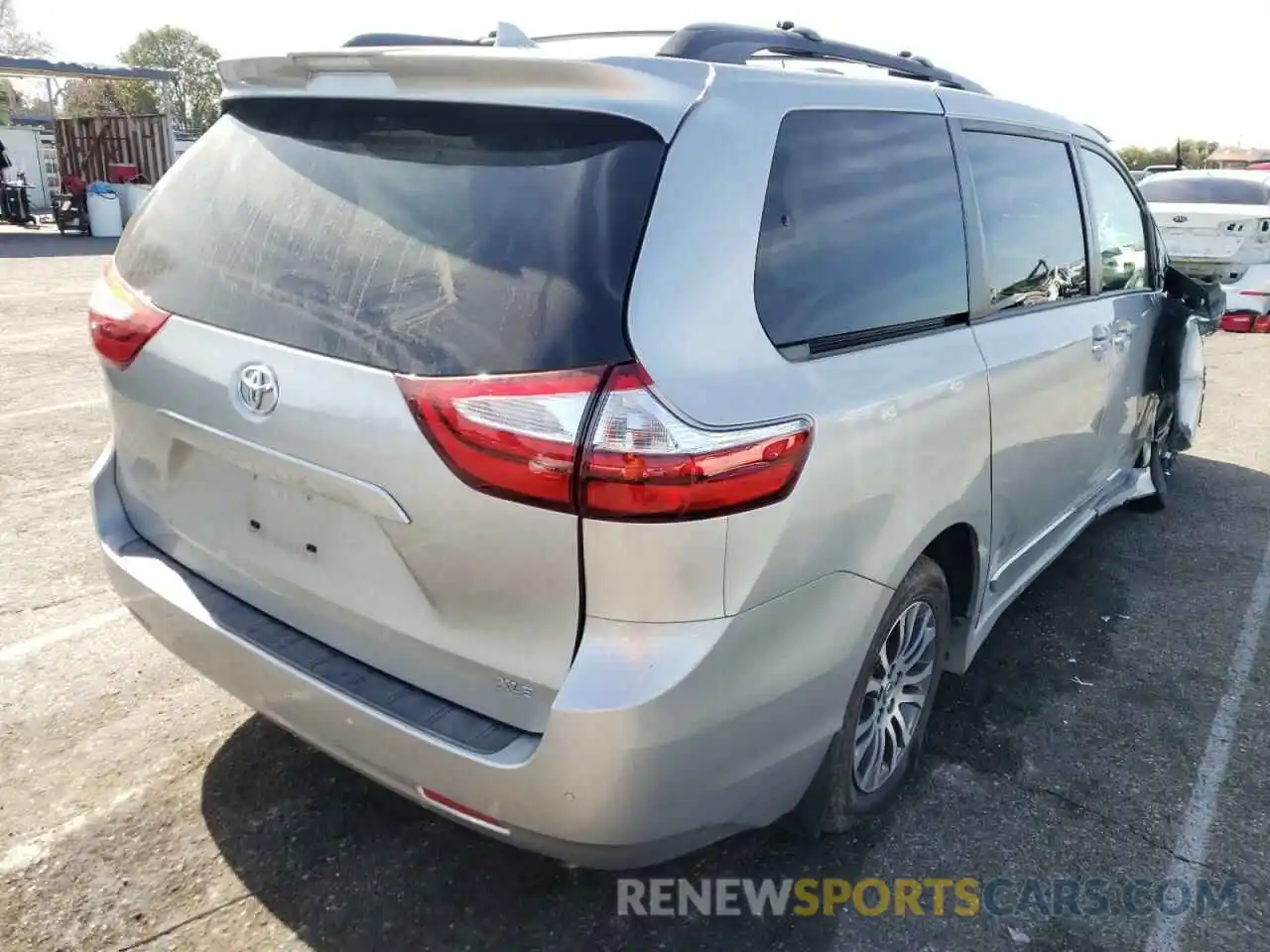 4 Фотография поврежденного автомобиля 5TDYZ3DC1KS015394 TOYOTA SIENNA 2019