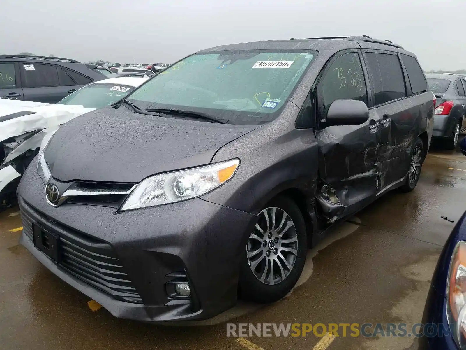 2 Фотография поврежденного автомобиля 5TDYZ3DC1KS984841 TOYOTA SIENNA 2019