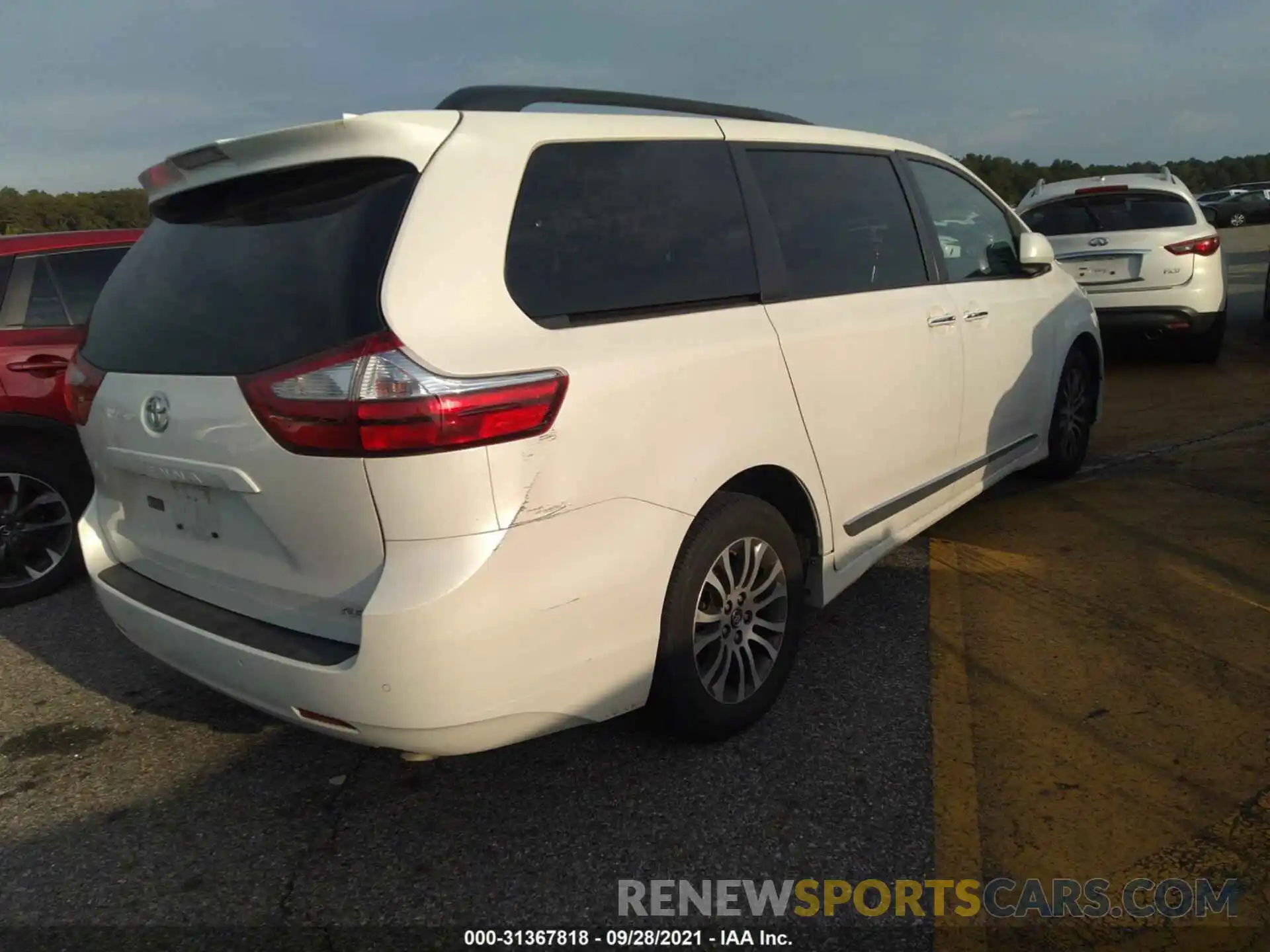 4 Фотография поврежденного автомобиля 5TDYZ3DC1KS994074 TOYOTA SIENNA 2019