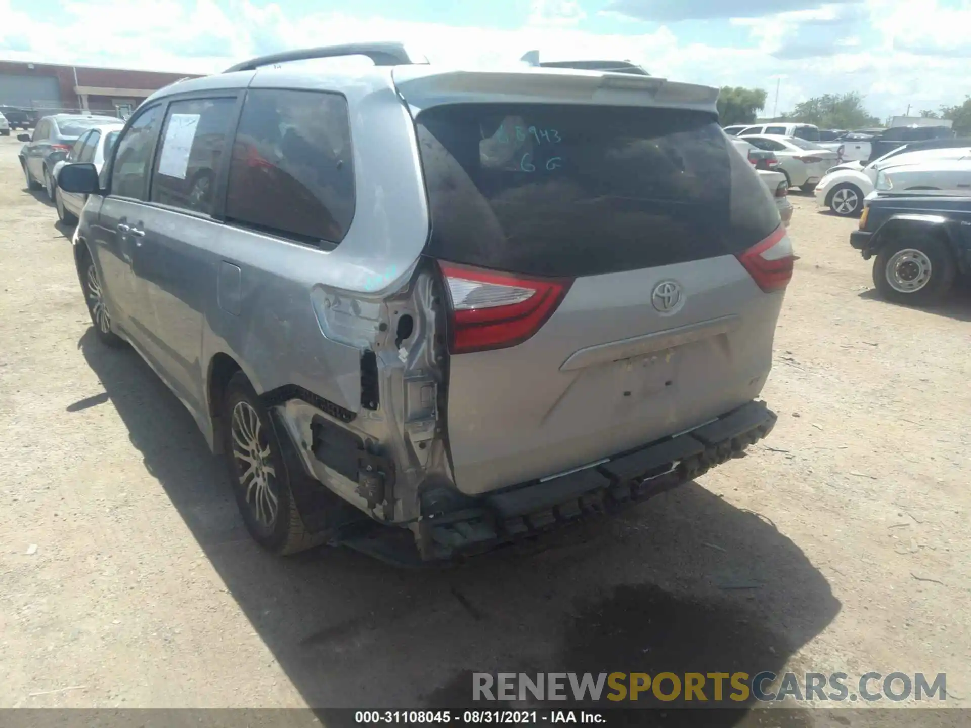 3 Photograph of a damaged car 5TDYZ3DC1KS994818 TOYOTA SIENNA 2019