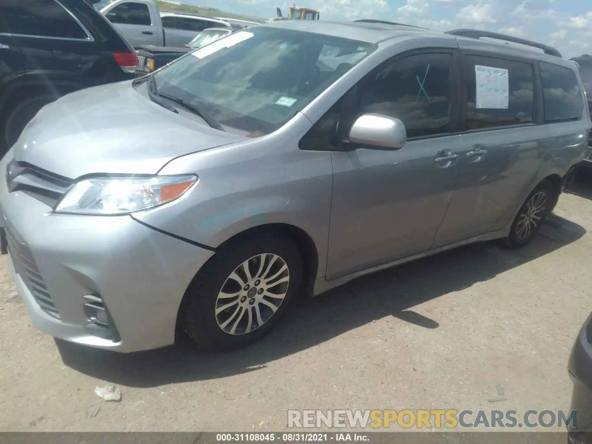 4 Фотография поврежденного автомобиля 5TDYZ3DC1KS994818 TOYOTA SIENNA 2019