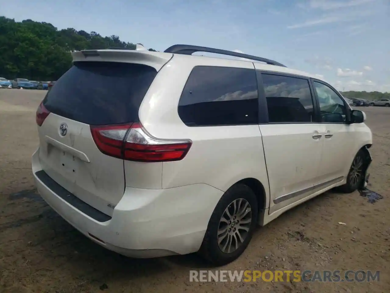 4 Фотография поврежденного автомобиля 5TDYZ3DC1KS995516 TOYOTA SIENNA 2019