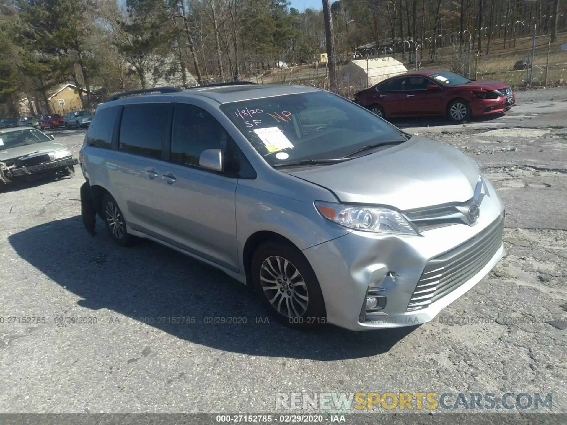 1 Photograph of a damaged car 5TDYZ3DC1KS998268 TOYOTA SIENNA 2019