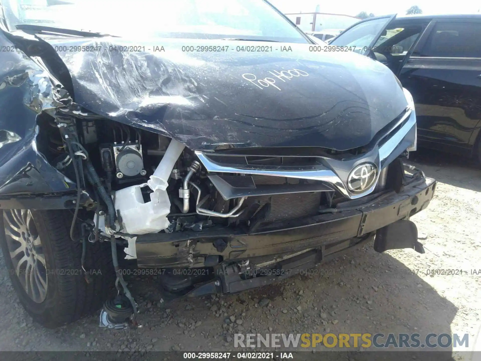 6 Photograph of a damaged car 5TDYZ3DC2KS002167 TOYOTA SIENNA 2019