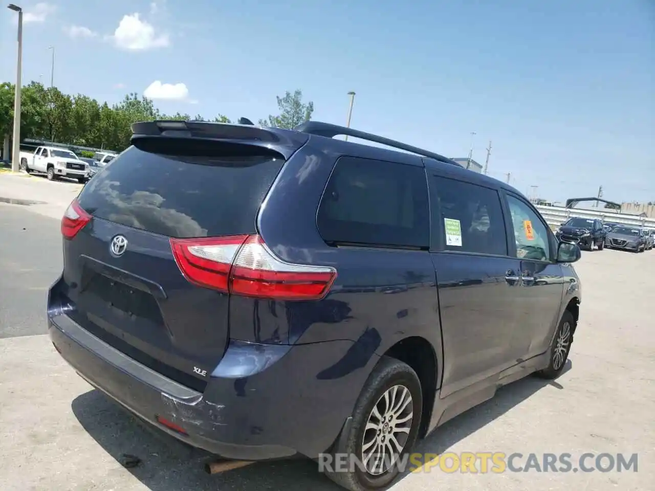 4 Фотография поврежденного автомобиля 5TDYZ3DC2KS004971 TOYOTA SIENNA 2019