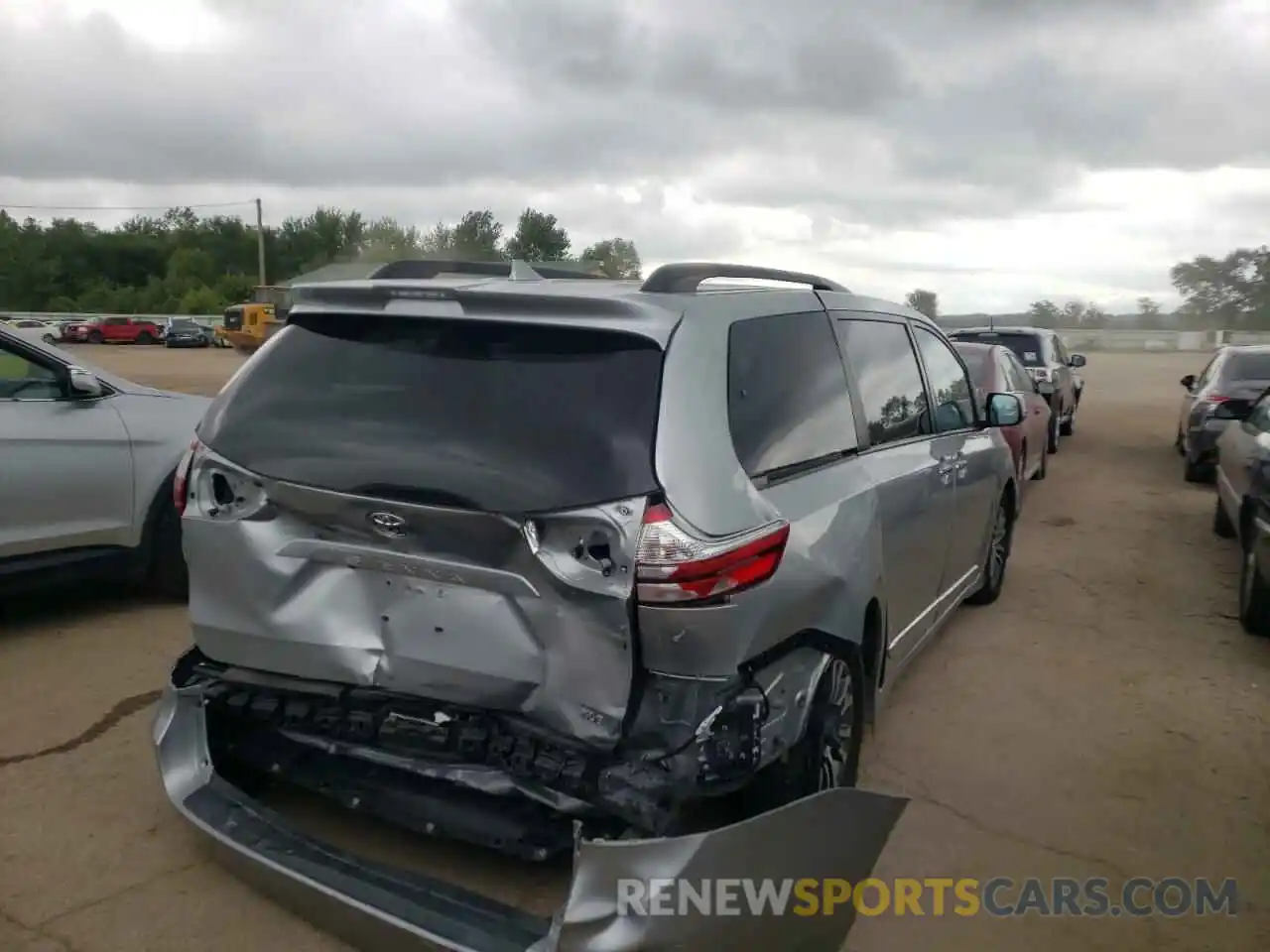 4 Фотография поврежденного автомобиля 5TDYZ3DC2KS006414 TOYOTA SIENNA 2019