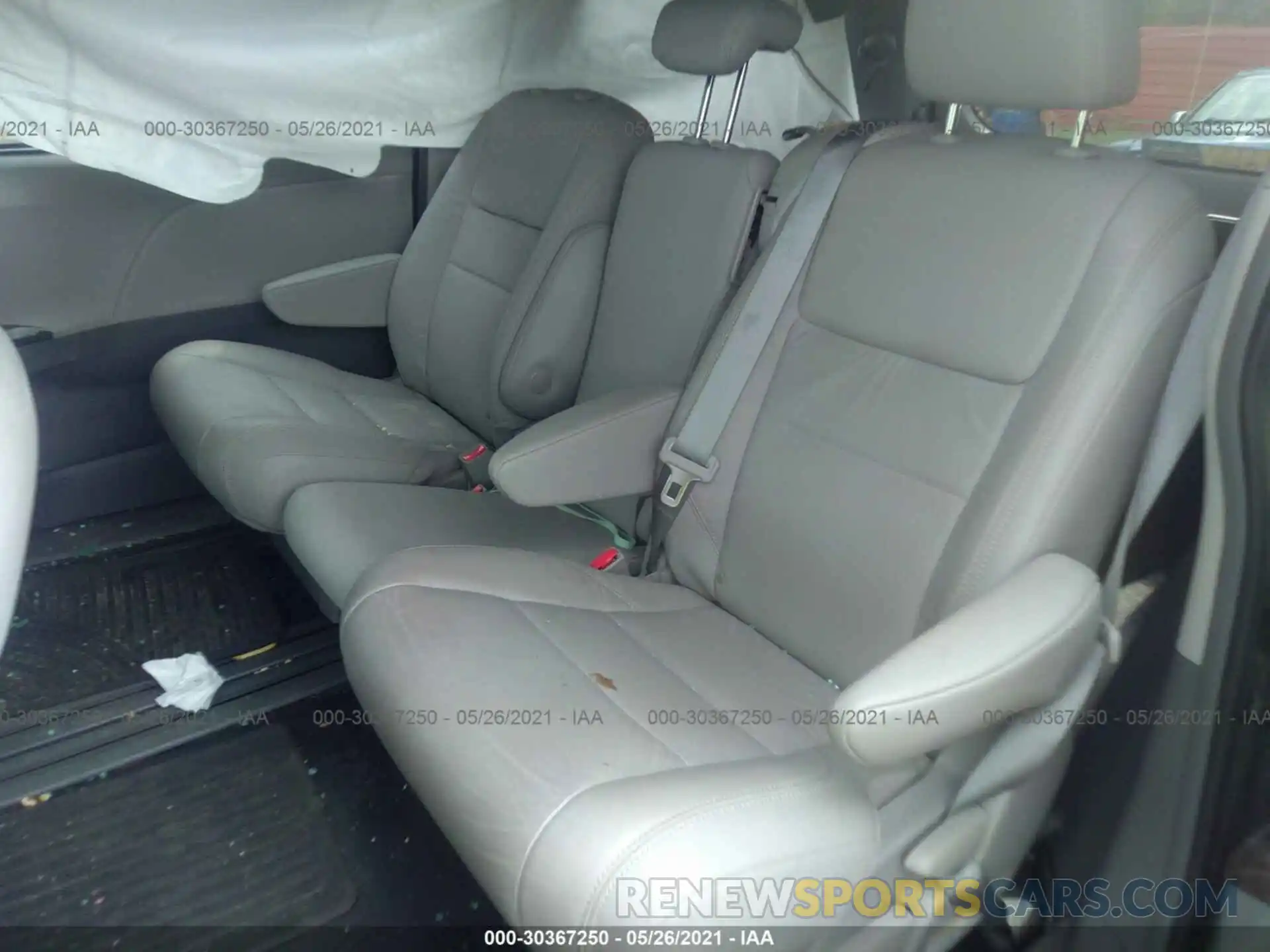 8 Фотография поврежденного автомобиля 5TDYZ3DC2KS014657 TOYOTA SIENNA 2019