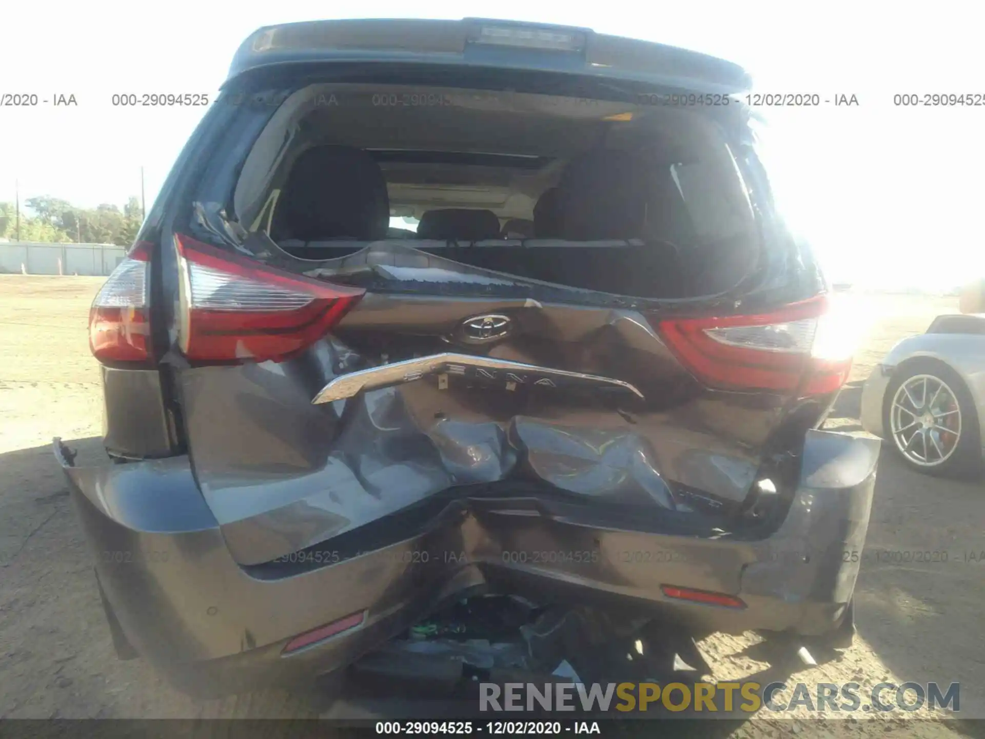 6 Photograph of a damaged car 5TDYZ3DC2KS015811 TOYOTA SIENNA 2019
