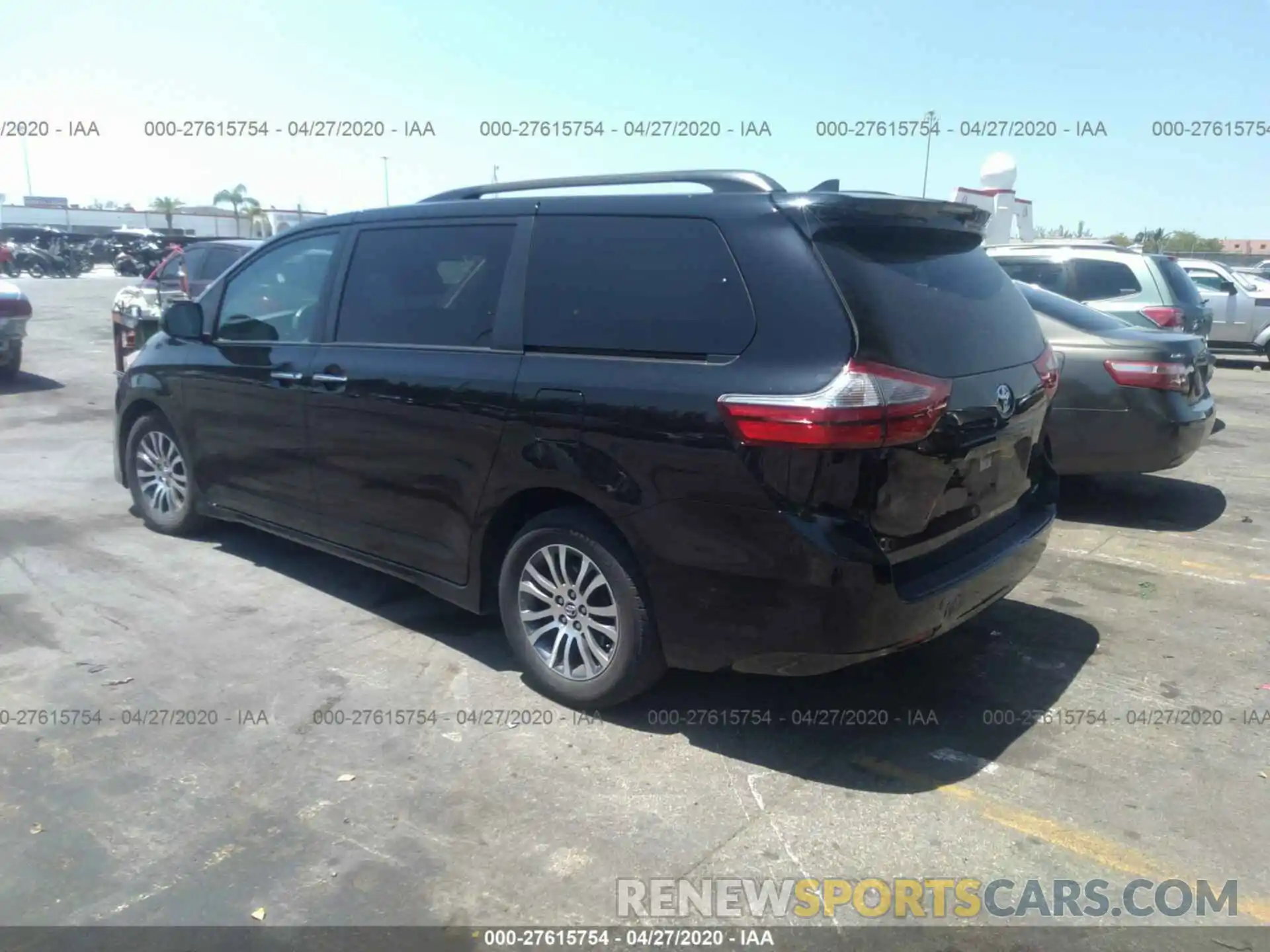 3 Фотография поврежденного автомобиля 5TDYZ3DC2KS972892 TOYOTA SIENNA 2019