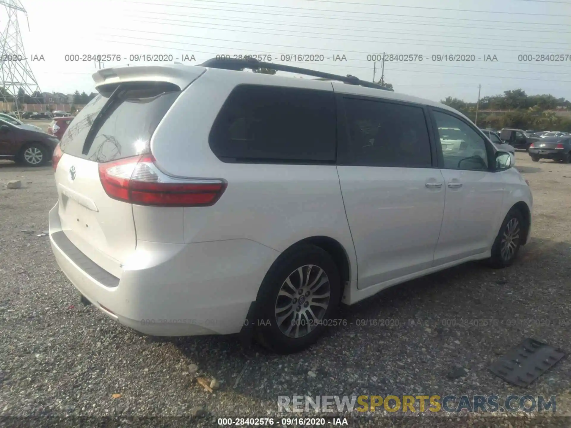 4 Фотография поврежденного автомобиля 5TDYZ3DC2KS985027 TOYOTA SIENNA 2019