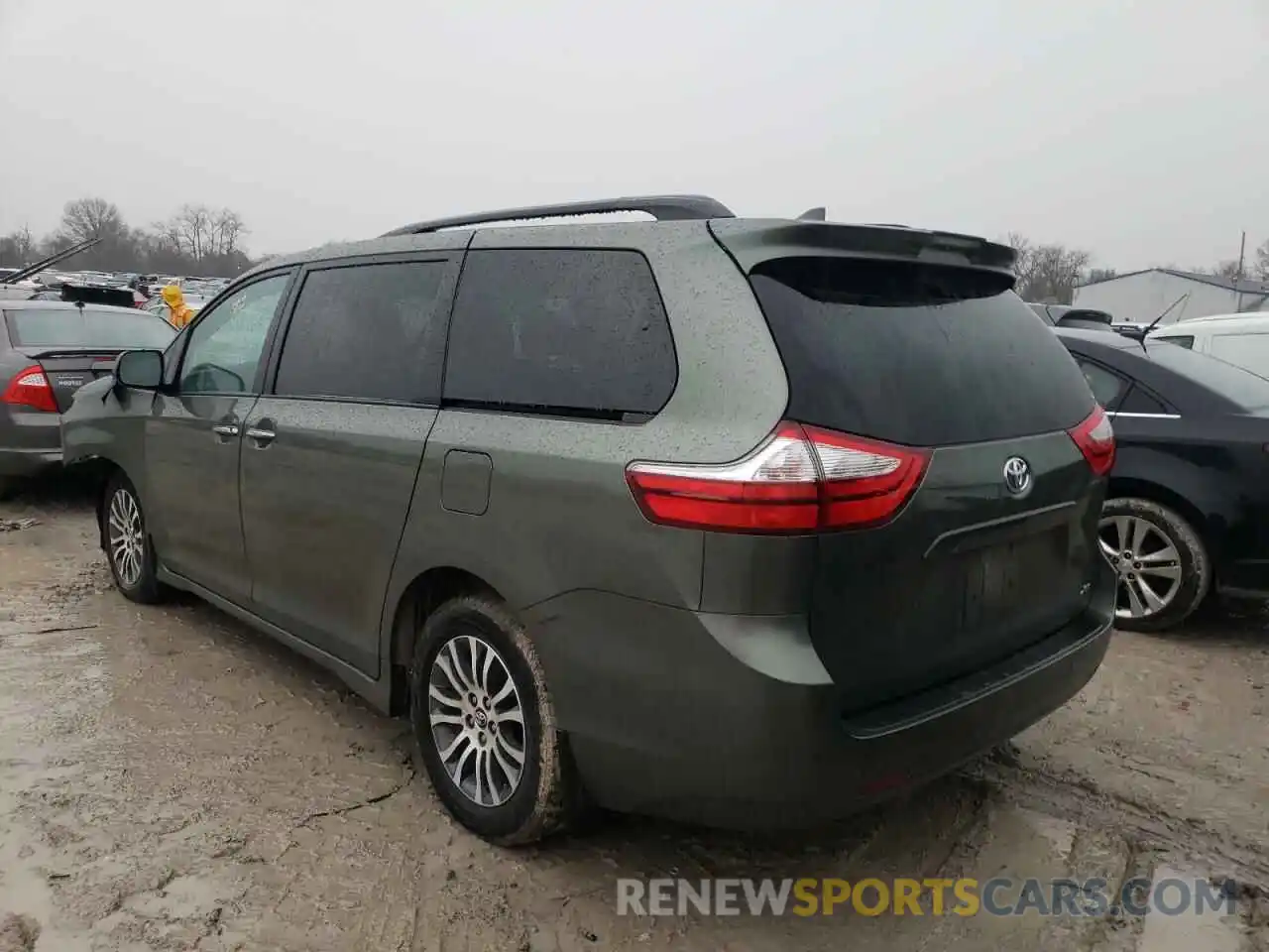 3 Фотография поврежденного автомобиля 5TDYZ3DC2KS986520 TOYOTA SIENNA 2019