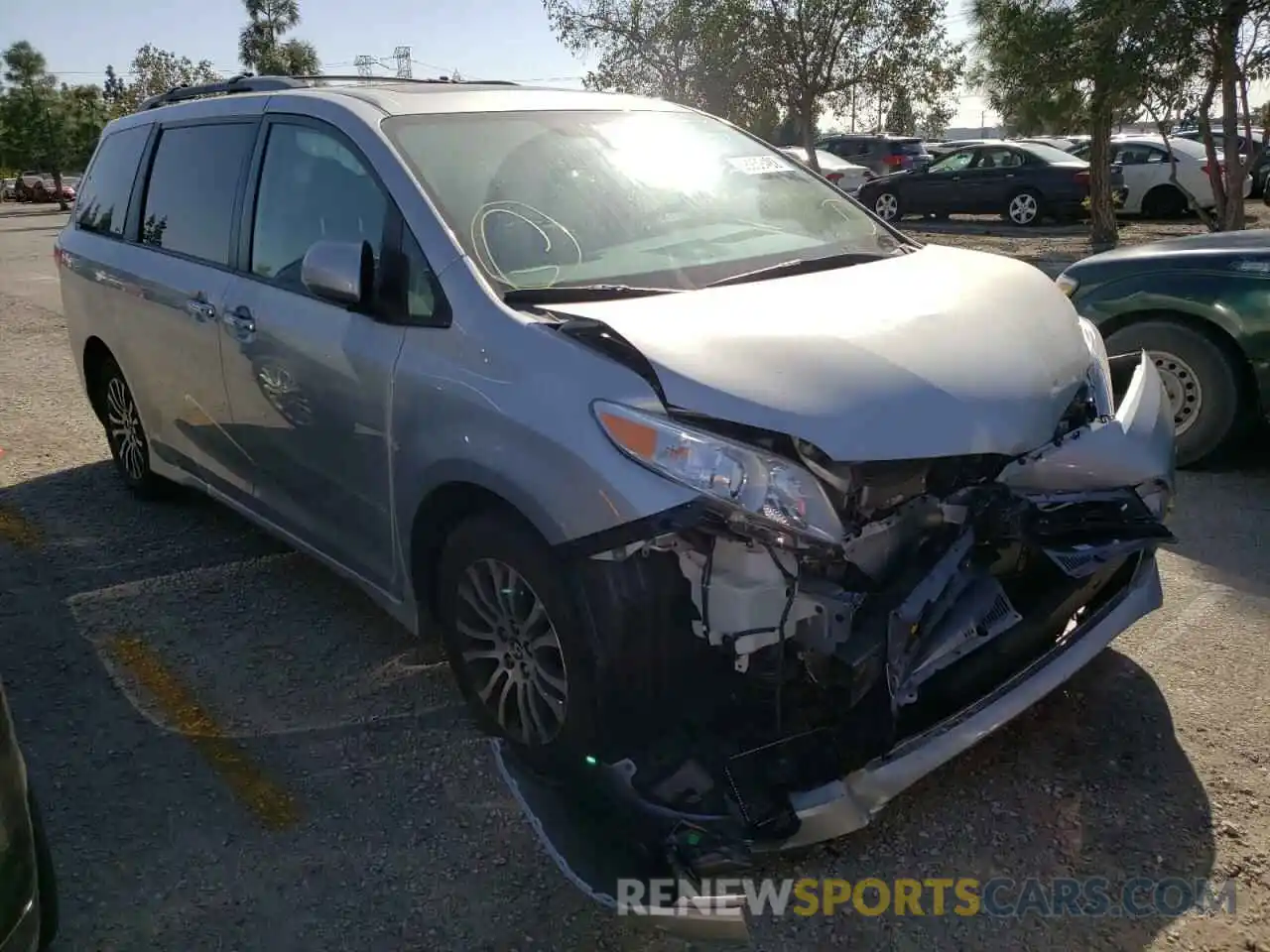 1 Photograph of a damaged car 5TDYZ3DC2KS994987 TOYOTA SIENNA 2019